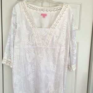 Lily Pulitzer White Dress (patterned) with Lace Accents; XL Like New Condition